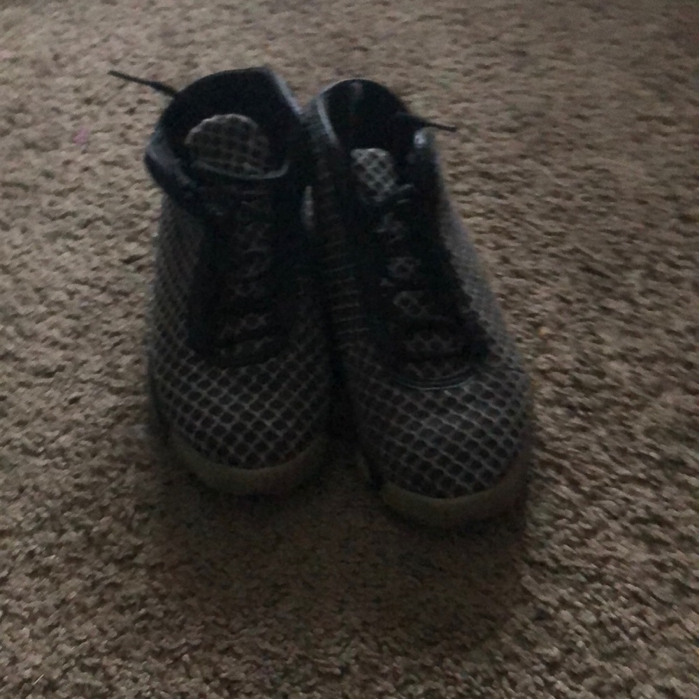 I am selling Jordans